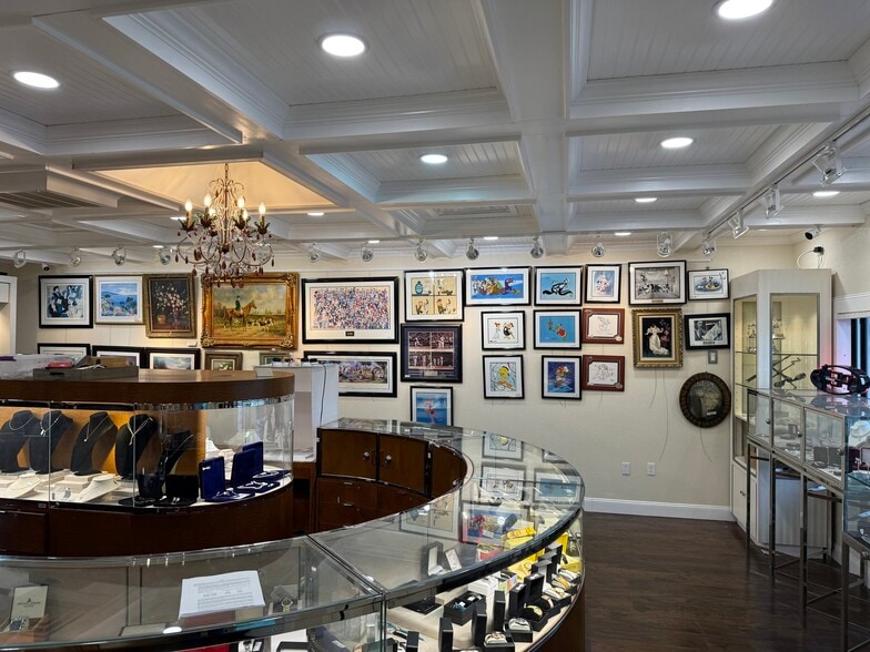 3816-3820 Grand Blvd, New Port Richey, FL for lease - Building Photo - Image 2 of 12