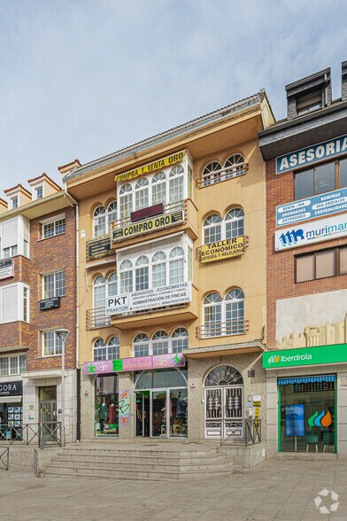 Office in Collado Villalba, Madrid for lease - Primary Photo - Image 1 of 2