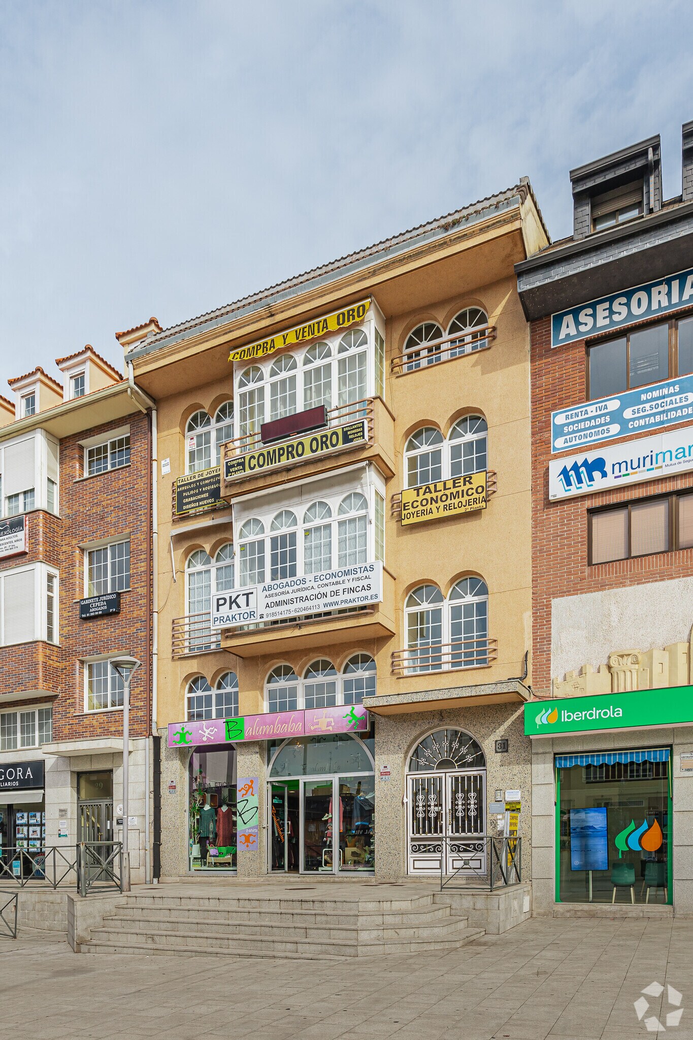 Office in Collado Villalba, Madrid for lease Primary Photo- Image 1 of 3