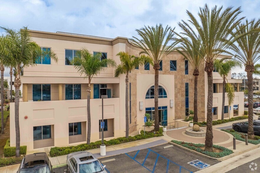 20280 Acacia St, Newport Beach, CA for sale - Building Photo - Image 3 of 5
