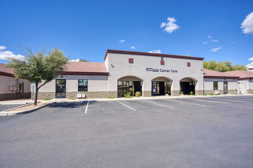 5750 W Thunderbird Rd, Glendale, AZ for lease - Building Photo - Image 1 of 7