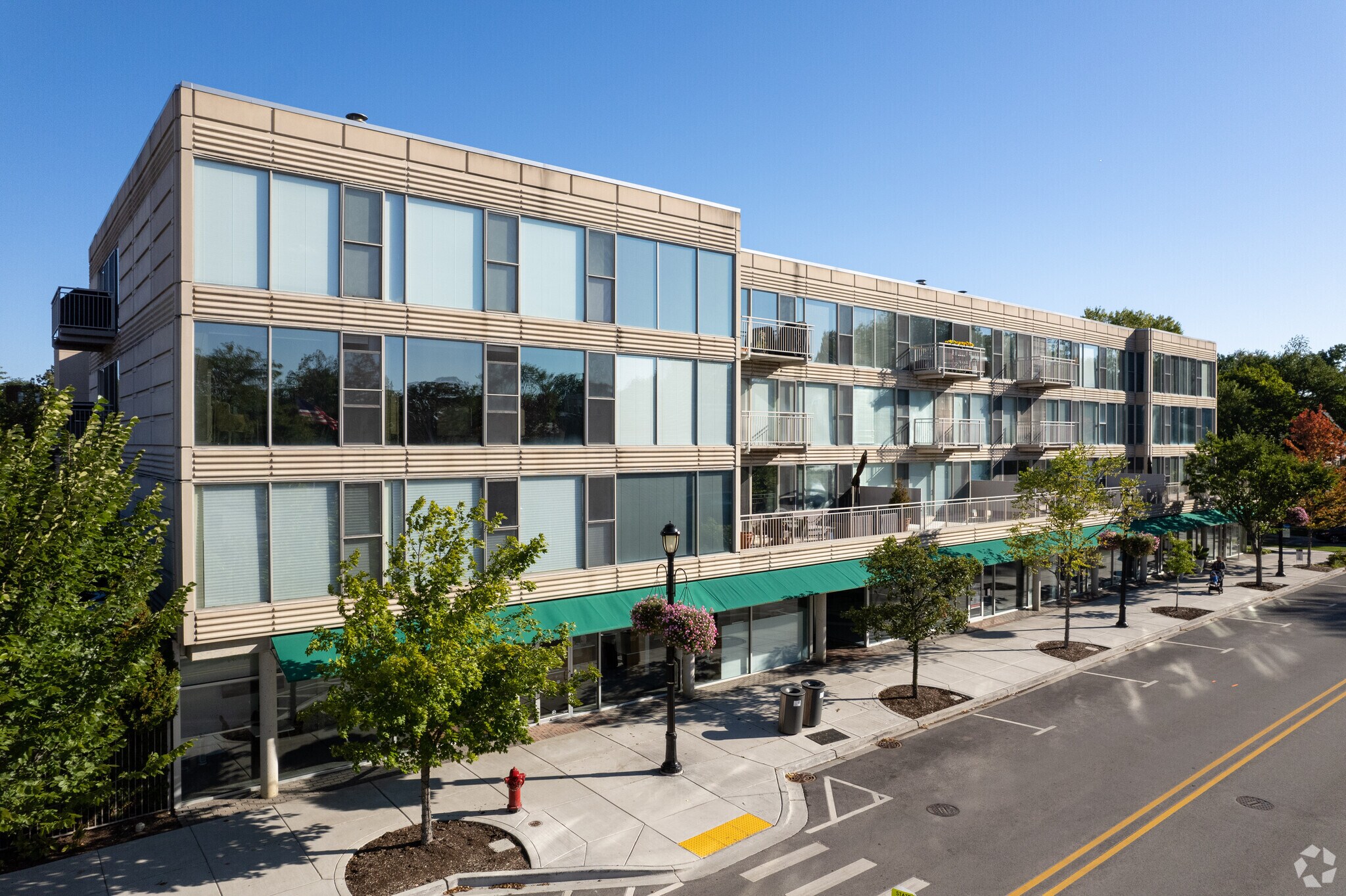 1100 Central Ave, Wilmette, IL for lease Building Photo- Image 1 of 26