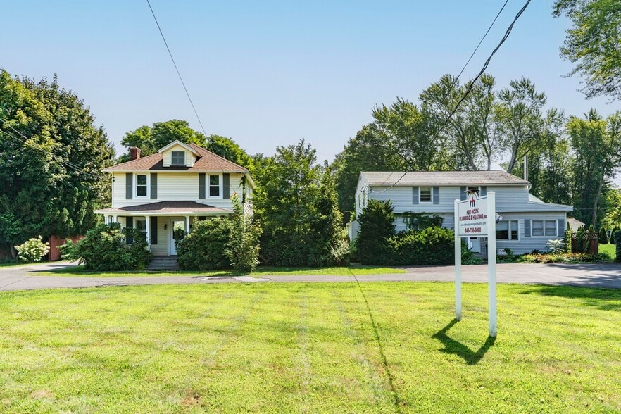 7316 S Broadway, Red Hook, NY for sale - Primary Photo - Image 1 of 5