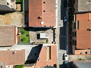 Carrer Sicilia, Bisbal Dempordà, 64, La Jonquera, GER - AERIAL  map view