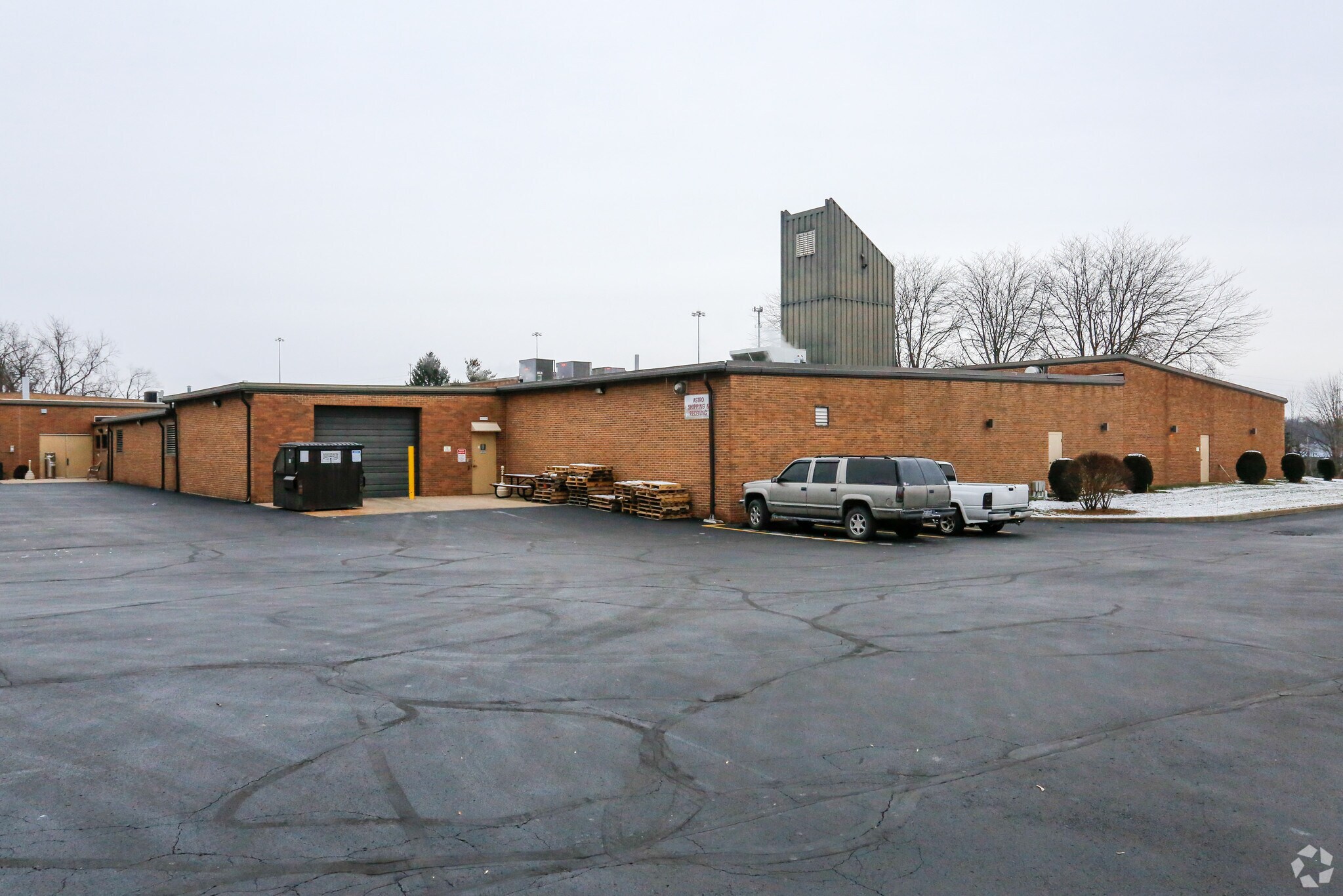 4401 DaytonXenia Rd, Dayton, OH 45432 Building 2