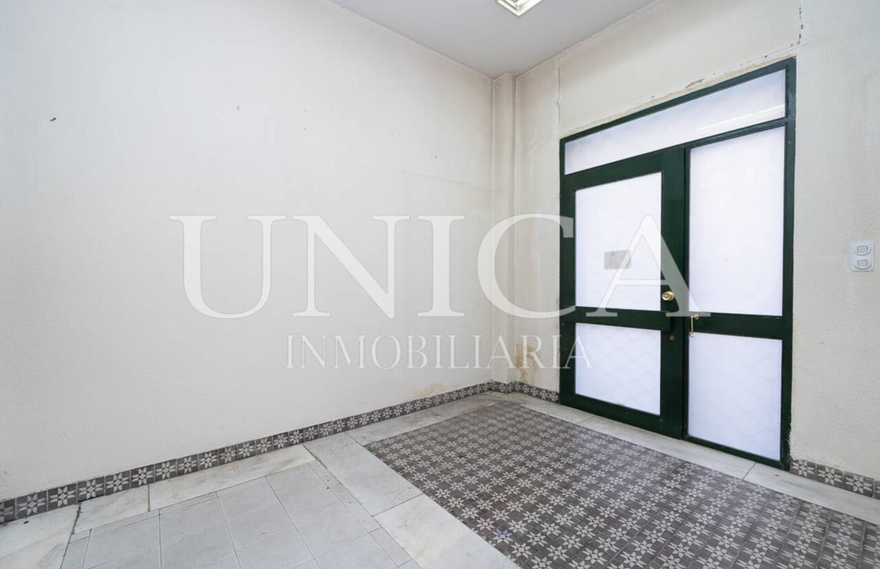 Madrid, MAD 28001 -  -  - Interior Photo - Image 1 of 17