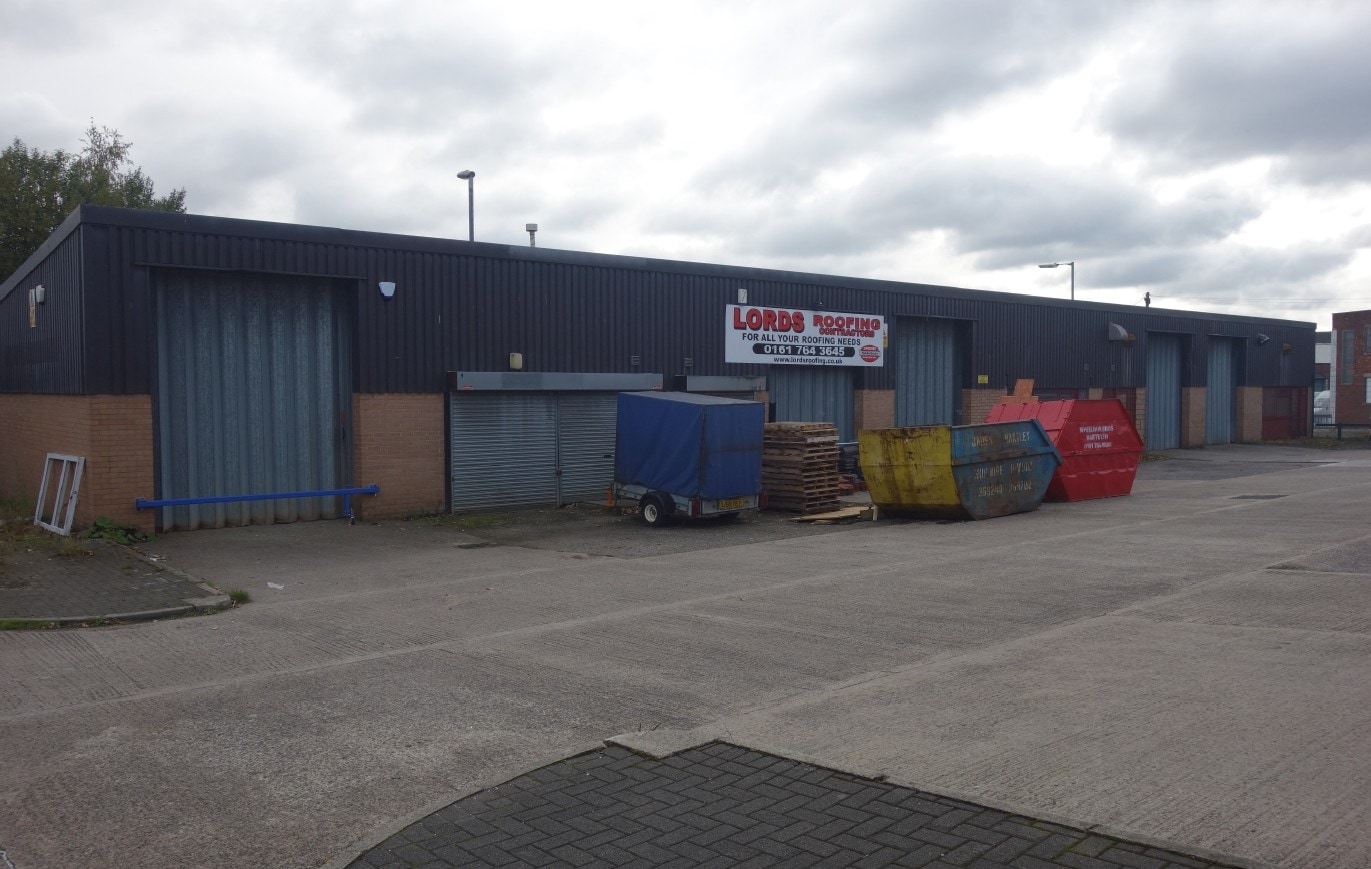 Unit 8 Portland St, Bury for sale Primary Photo- Image 1 of 1