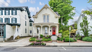 449 Main St, Greenport, NY for lease Building Photo- Image 1 of 19