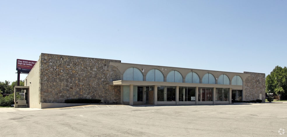 4330 S Broadway, Saint Louis, MO for sale - Primary Photo - Image 1 of 11