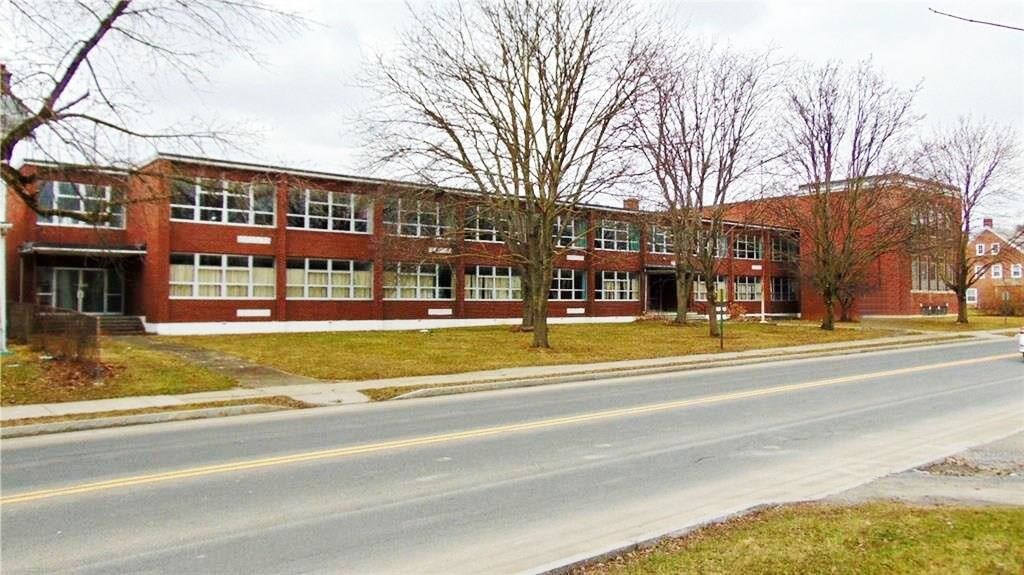 81 W Bayard St, Seneca Falls, NY 13148 Office for Lease