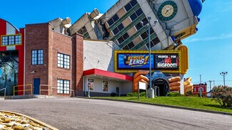 More details for 2115 Parkway, Pigeon Forge, TN - Sports & Entertainment for Sale