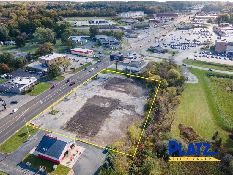 5972-5976 Youngstown Warren Rd, Niles, OH for lease - Building Photo - Image 3 of 7