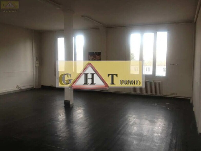 Office in Champigny-sur-Marne for lease - Interior Photo - Image 2 of 12