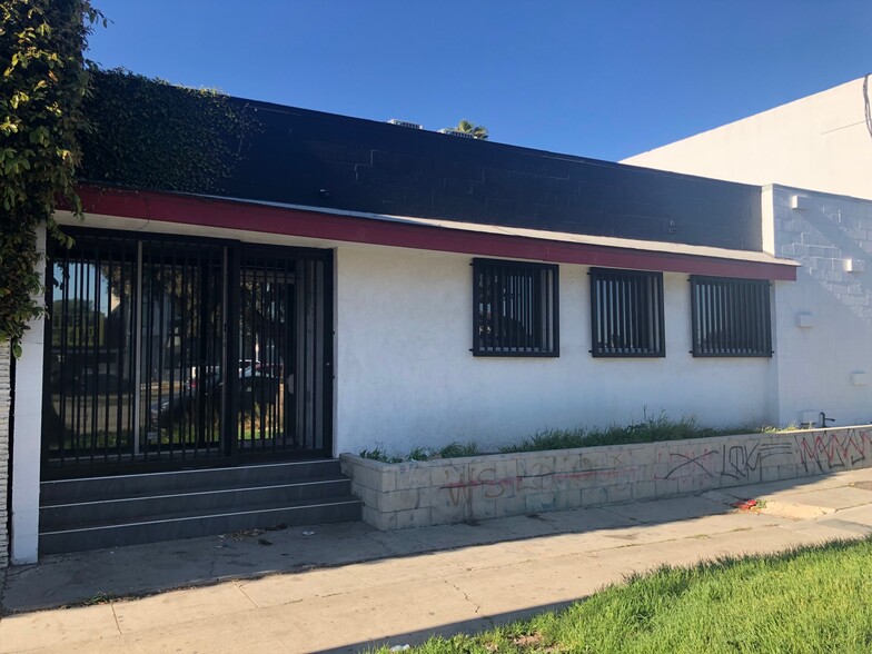 8577 Venice Blvd, Los Angeles, CA for sale - Building Photo - Image 1 of 1