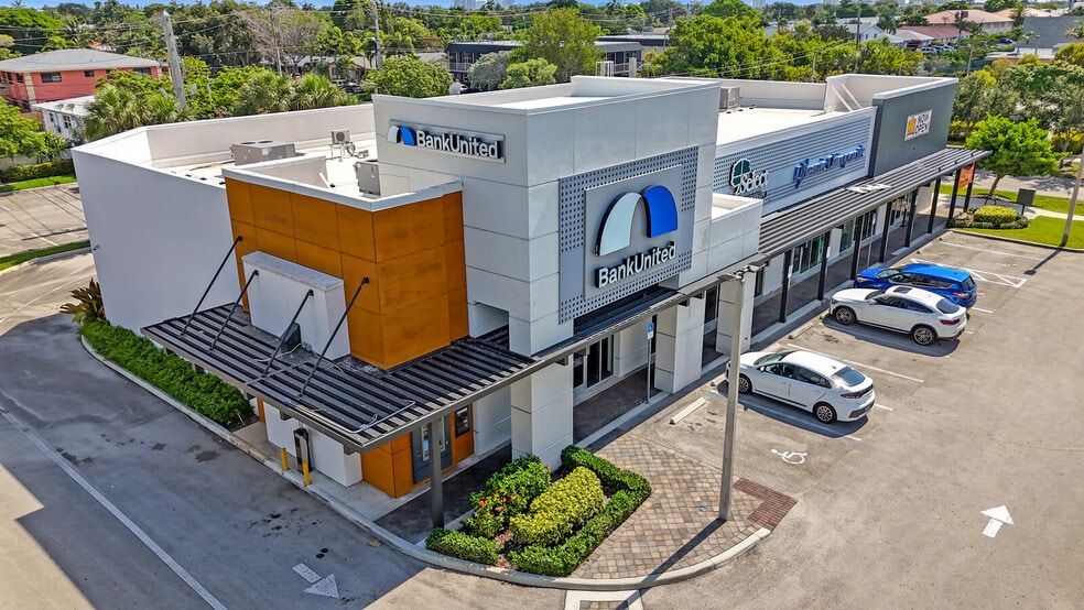 1815-1823 E Commercial Blvd, Fort Lauderdale, FL for sale - Building Photo - Image 3 of 33