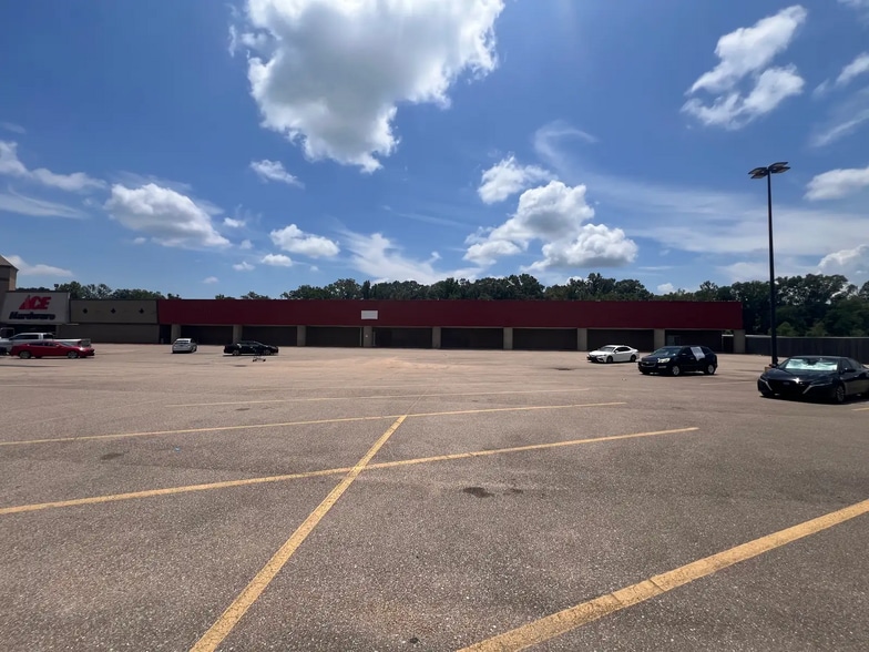 2100-2300 Hwy 64, Zachary, LA for lease - Building Photo - Image 3 of 5