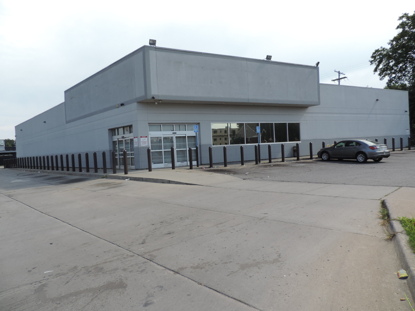 17170 Harper Ave, Detroit, MI for lease Building Photo- Image 1 of 15