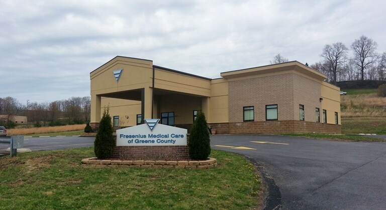 11 Industrial Rd, Carmichaels, PA for lease - Primary Photo - Image 1 of 4