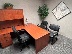 600 Boulevard S, Huntsville, AL for lease Interior Photo- Image 2 of 5