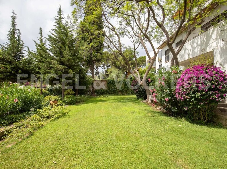 Office in Barcelona, Barcelona for sale - Building Photo - Image 2 of 9