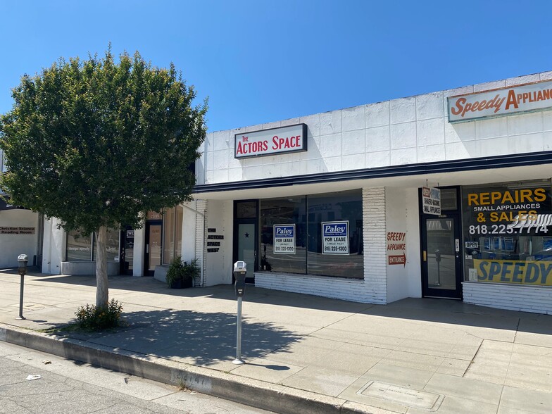 22741-22747 Ventura Blvd, Woodland Hills, CA for sale - Primary Photo - Image 1 of 1