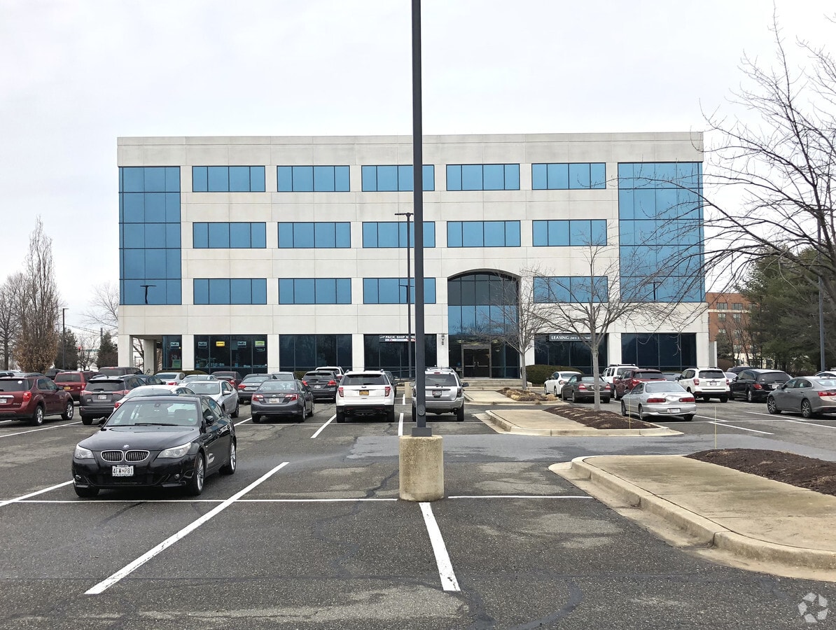 9500 Medical Center Dr, Largo, MD 20774