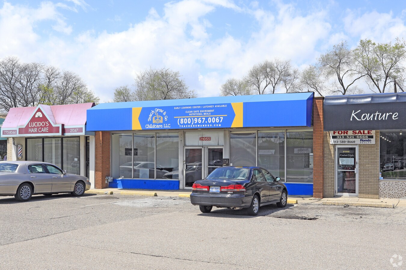 21055 Kelly Rd, Eastpointe, MI 48021 Property Record