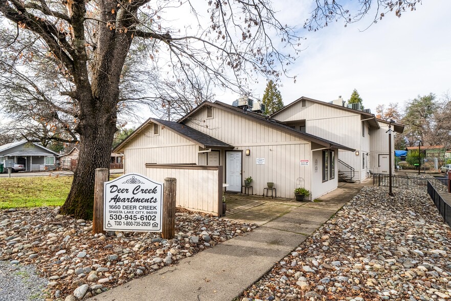 1660 Deer Creek Rd, Shasta Lake, CA for sale - Primary Photo - Image 1 of 1