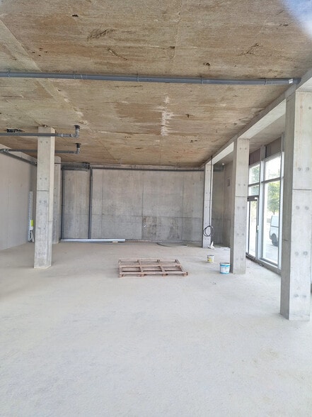 6 Rue Hélène Duc, Rennes for sale - Building Photo - Image 3 of 4