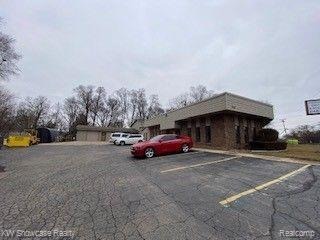 More details for 9440-9550 Elizabeth Lake Rd – for Sale, White Lake, MI