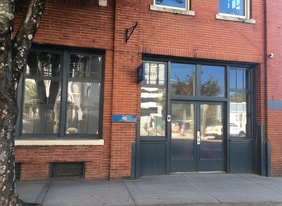 Pioneer Neon - Live-Work Space