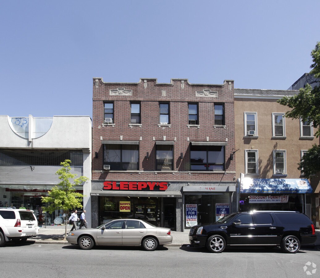 30593061 Steinway St, Astoria, NY 11103