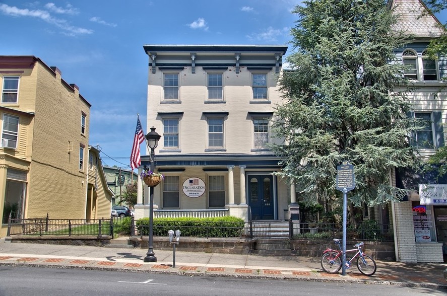 530 Main St, Stroudsburg, PA for sale - Building Photo - Image 1 of 1