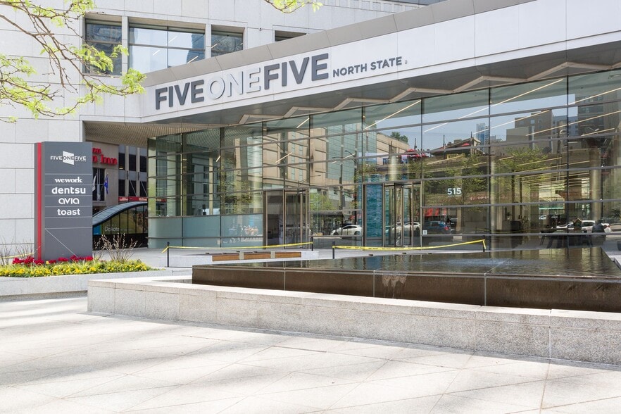 515 N State St, Chicago, IL for lease - Building Photo - Image 2 of 18