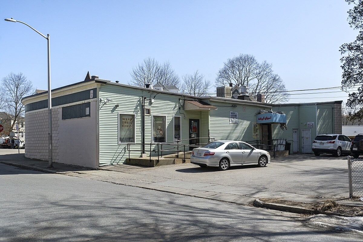 1 Ferdinand St, Worcester, MA 01603