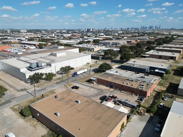 9203 Diplomacy Row, Dallas, TX for lease - Building Photo - Image 3 of 5