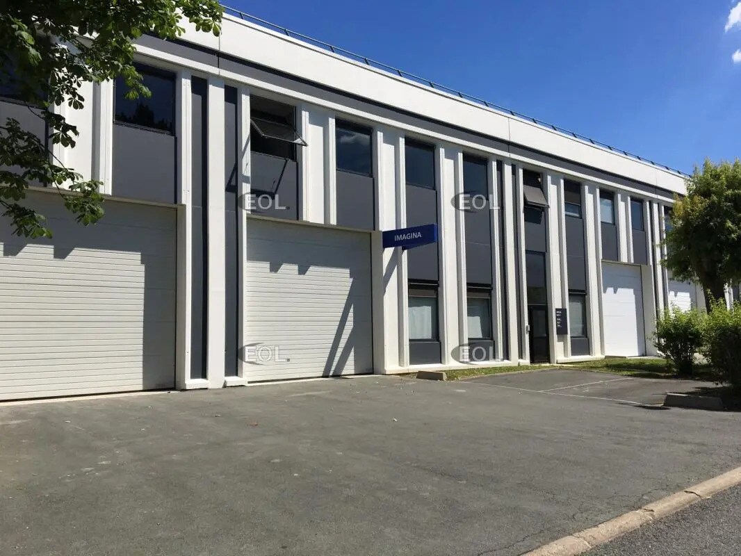 Flex in Villebon-sur-Yvette for lease Building Photo- Image 1 of 34