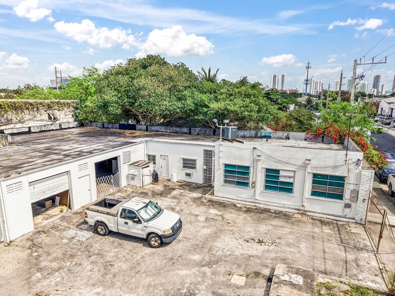 775 NW 21st St, Miami, FL for lease - Building Photo - Image 2 of 51