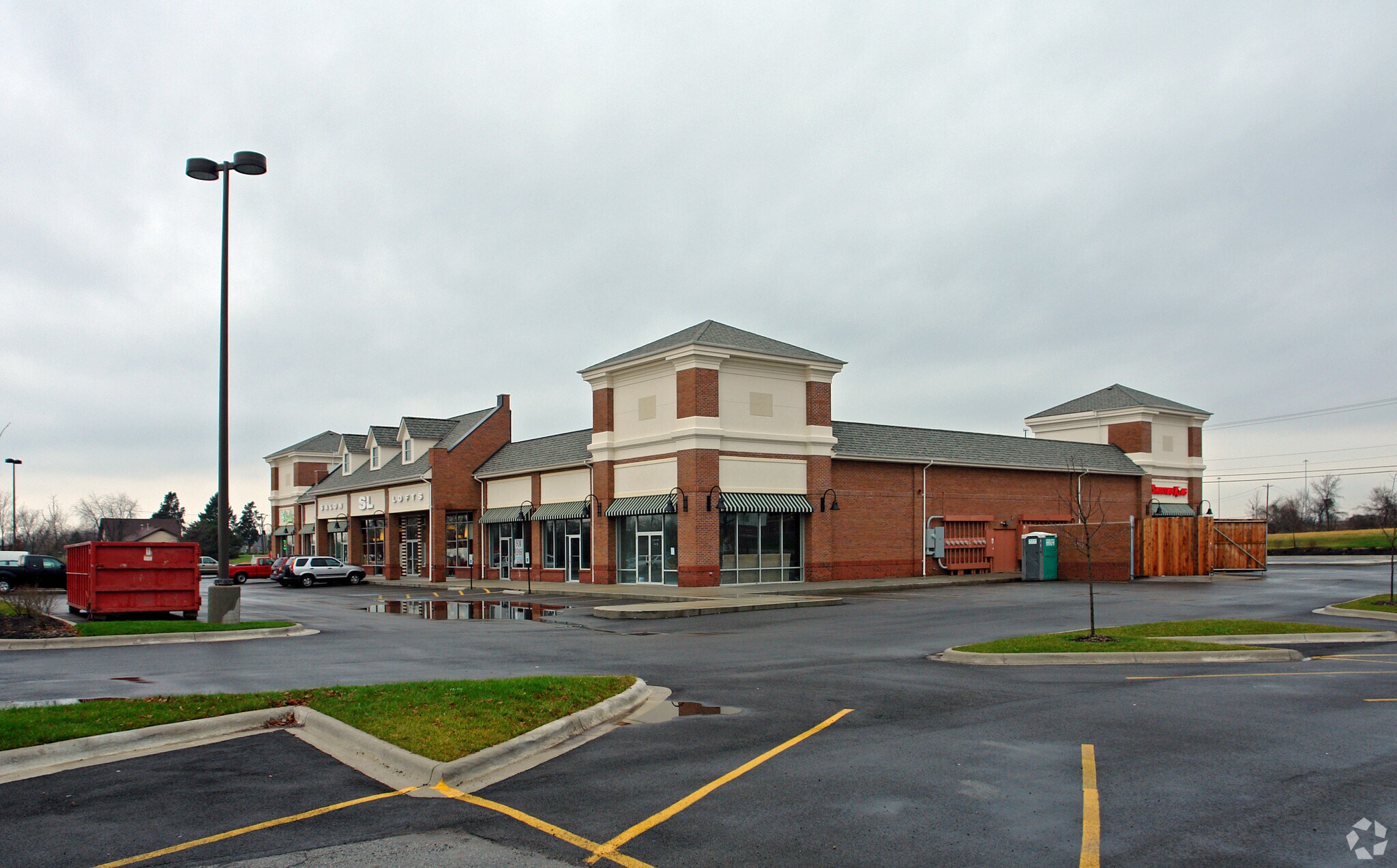 1050110503 Blacklick Eastern Rd, Pickerington, OH 43147 Shoppes at