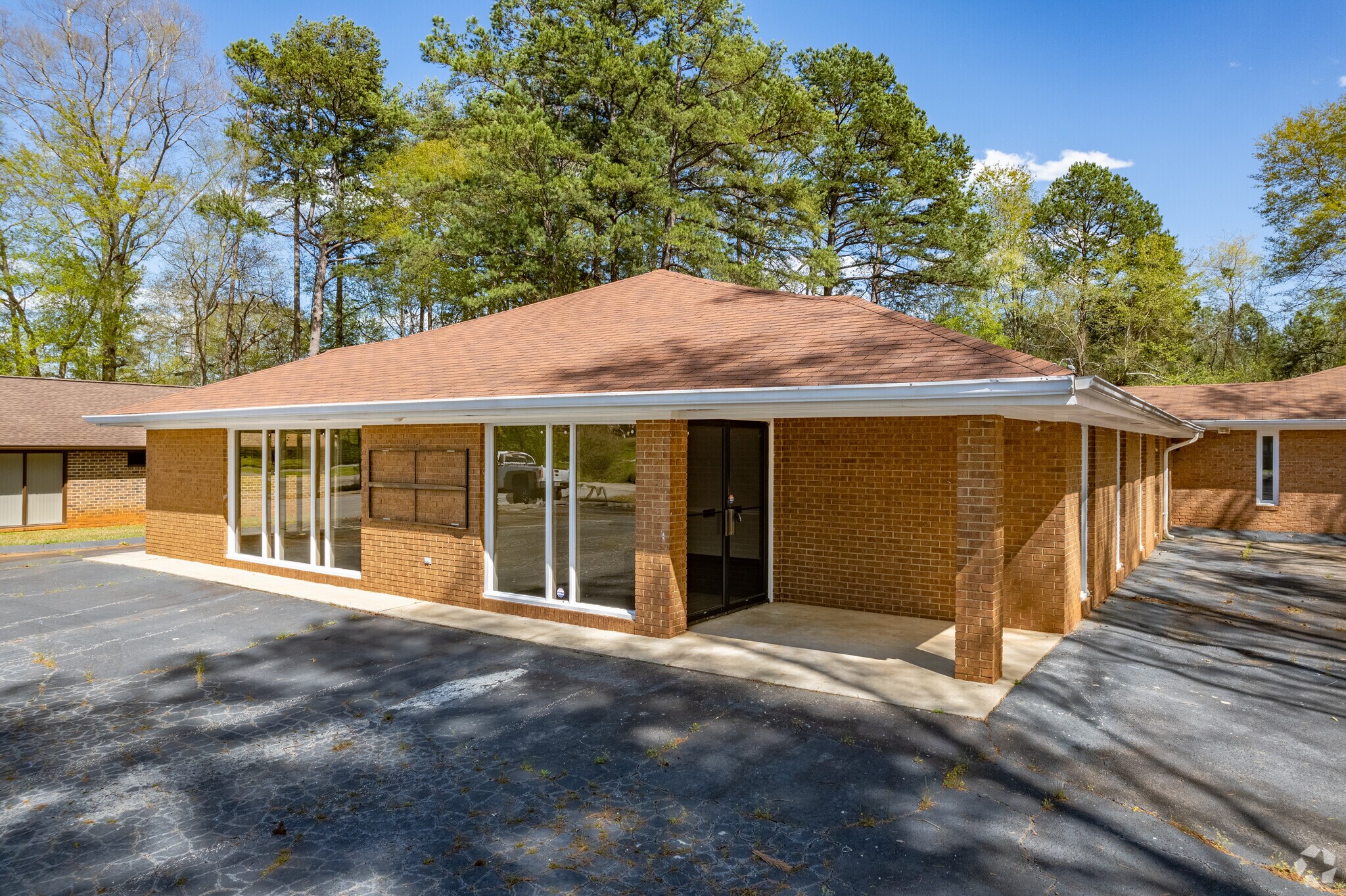 706 Hospital Rd, Commerce, GA for sale Building Photo- Image 1 of 1