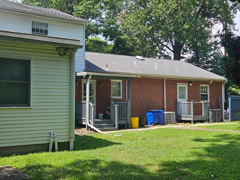 170 Scotch Rd, Ewing, NJ for sale - Building Photo - Image 3 of 17