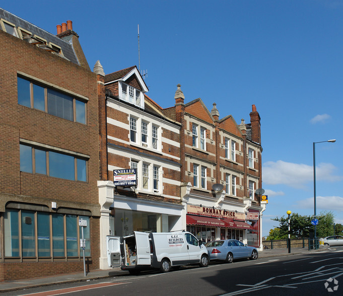 6 Park Rd, Teddington for sale - Primary Photo - Image 1 of 1