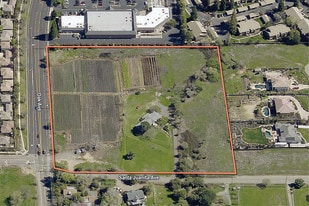 7314 Santa Juanita Avenue - Convenience Store