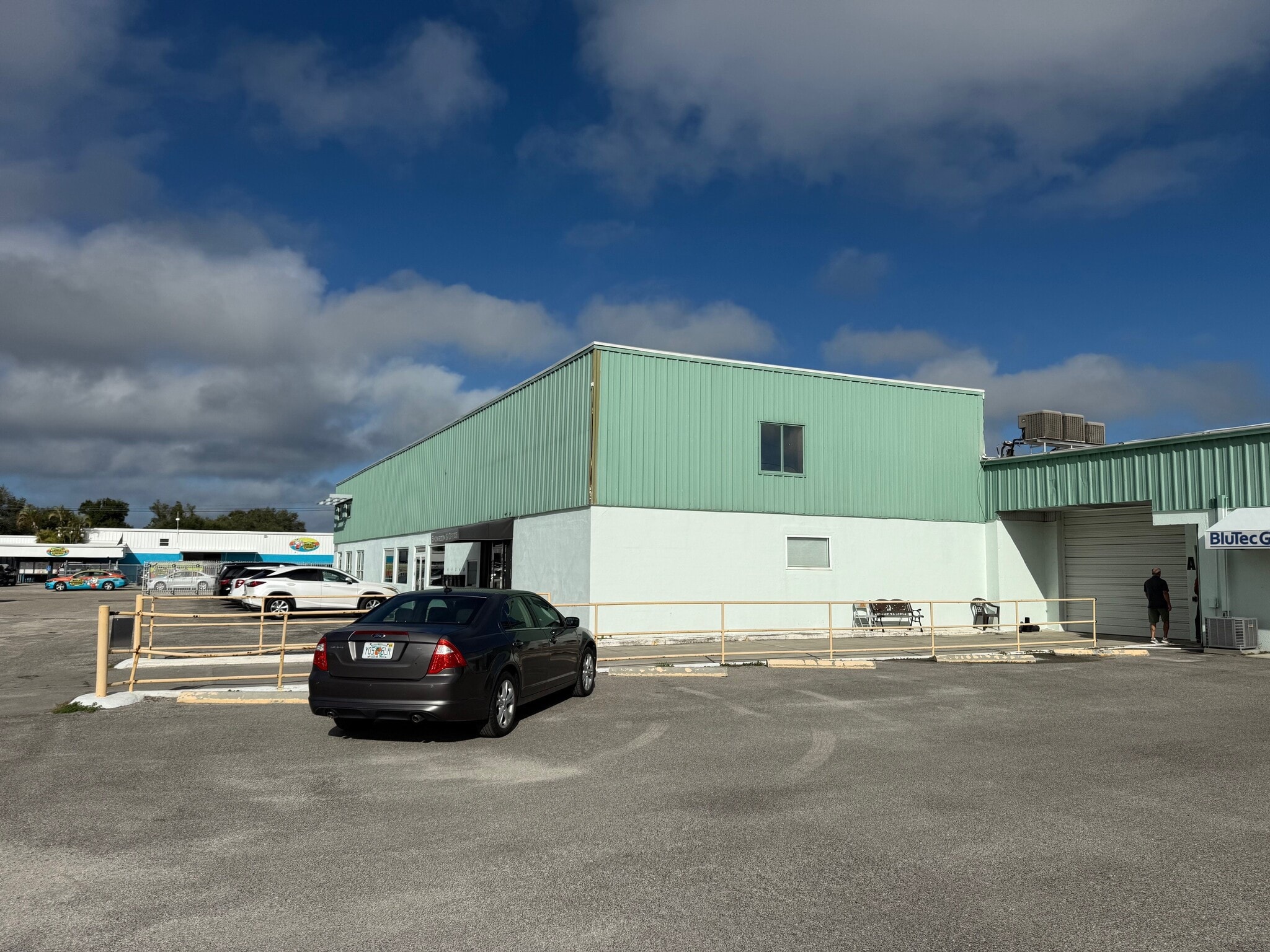 1200 Ogden Rd, Venice, FL for lease Building Photo- Image 1 of 9