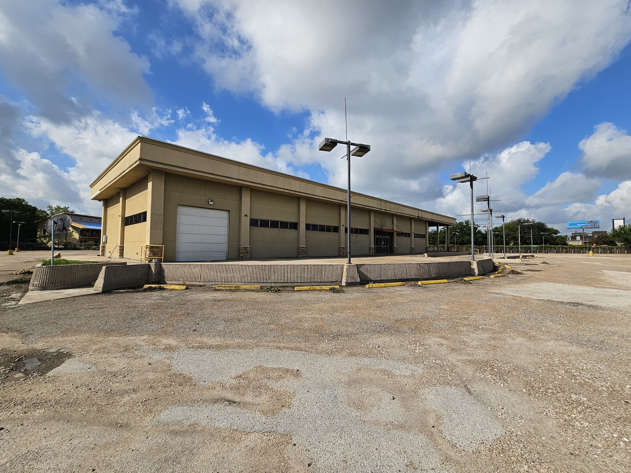 6200 South Loop E, Houston, TX for sale Primary Photo- Image 1 of 1