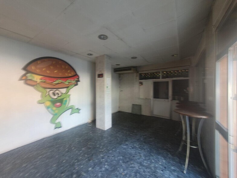 Barzola, Sevilla, 26, SEVILLA, Sevilla for sale - Building Photo - Image 2 of 7