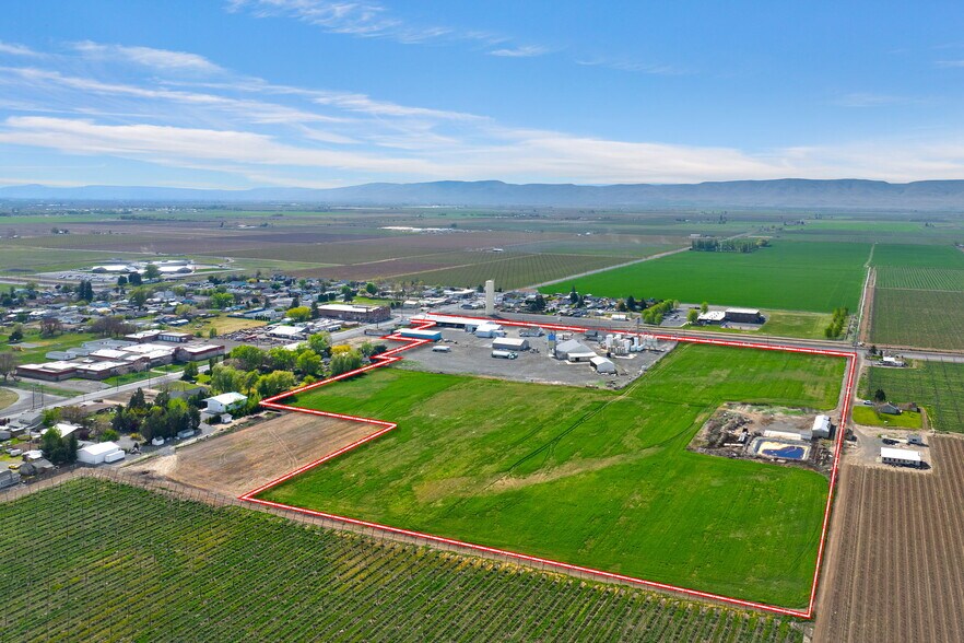 8031 Branch Rd, Harrah, WA for sale - Building Photo - Image 2 of 29
