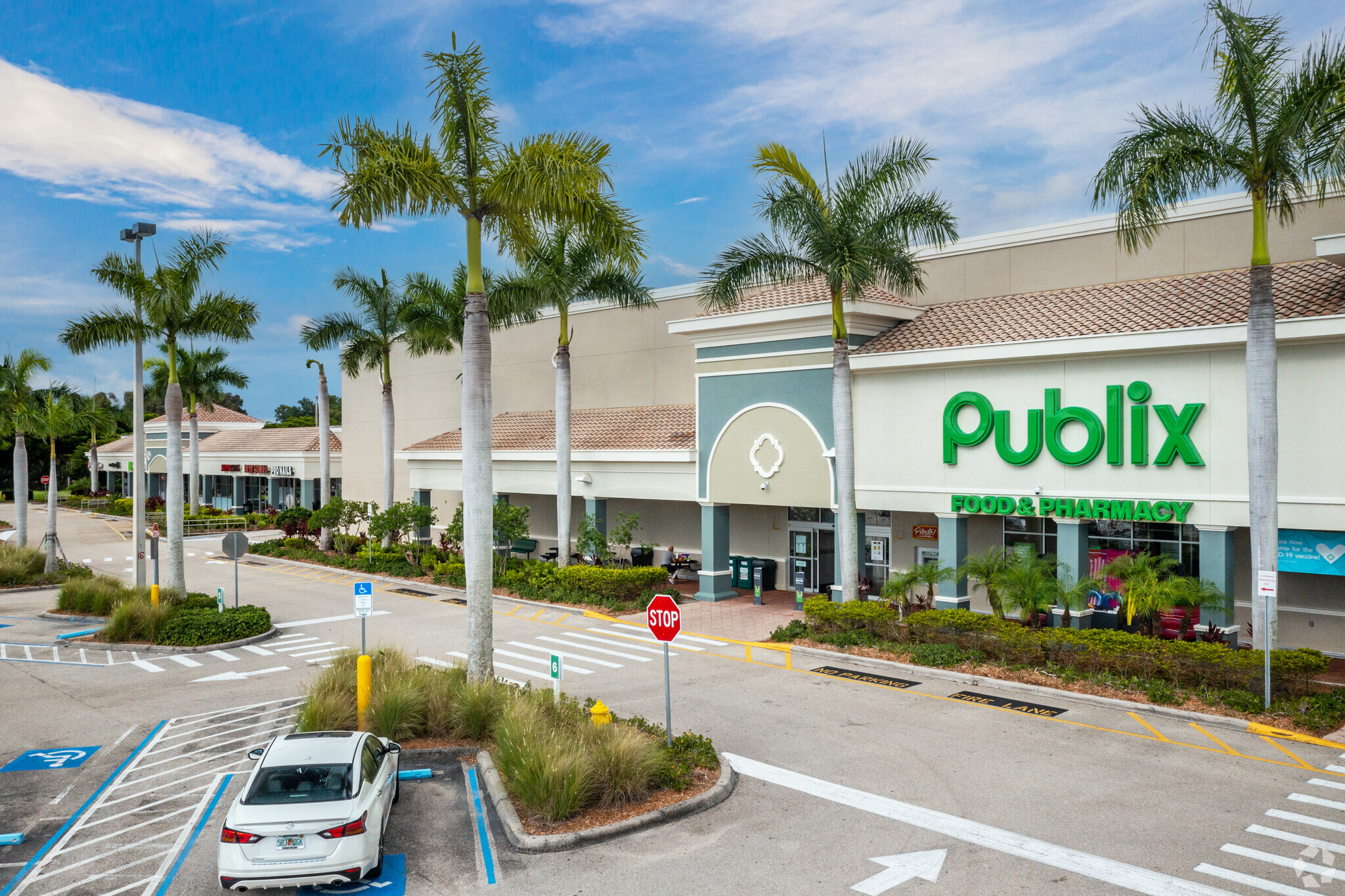 13650 Fiddlesticks Blvd, Fort Myers, FL for lease Building Photo- Image 1 of 13