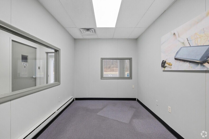 0 Rock Lane, Milford, CT for lease - Building Photo - Image 3 of 19