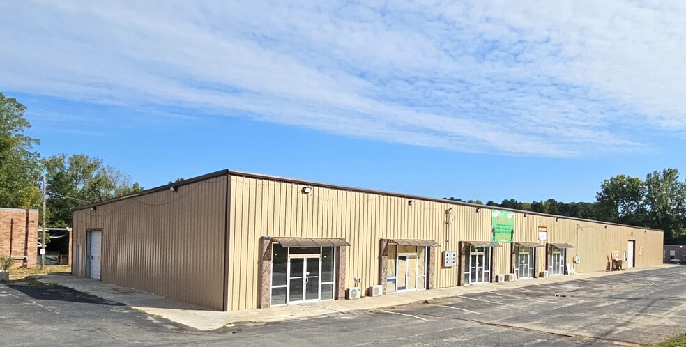 2485 Lithonia Industrial Blvd, Lithonia, GA for sale - Primary Photo - Image 1 of 24